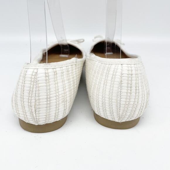 Steve Madden Women's Seemly Wove Ballet Flat Shoes White Size 7.5M - Picture 2 of 8